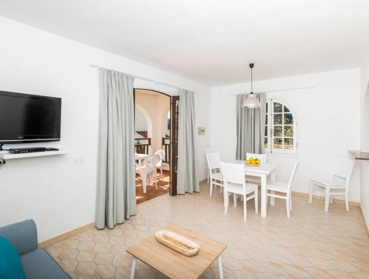 Girasol Garden Superior 2-A Apartment Son Bou Bagian luar foto